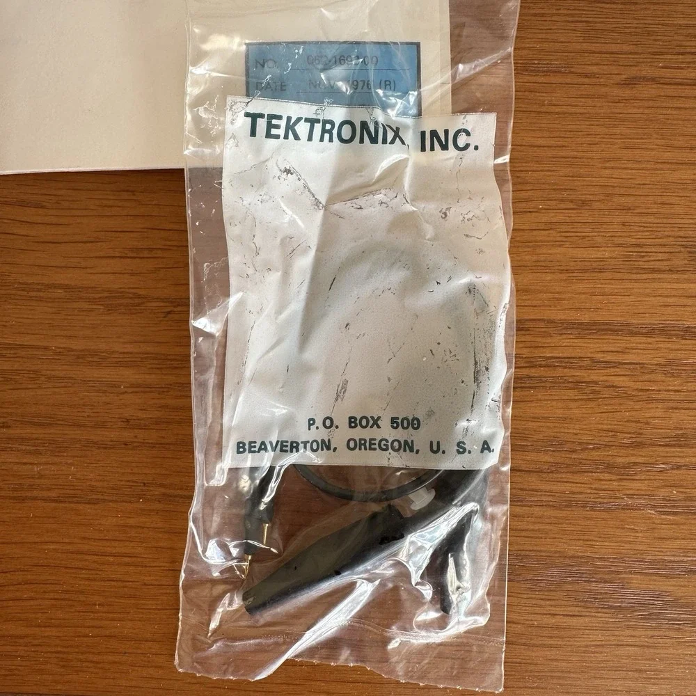 Vintage Tektronix‎ P6401 Logic Probe 010-6401-01